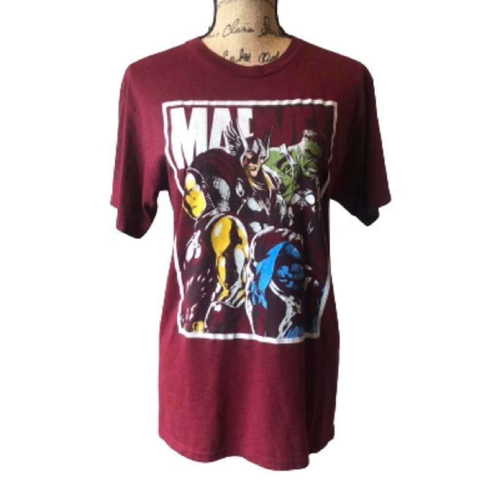 Marvel burgundy maroon T-shirt size medium